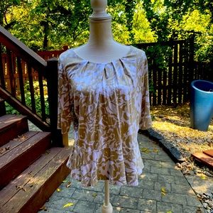 Tan & White Top